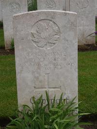 Etaples Military Cemetery - Fraser, T